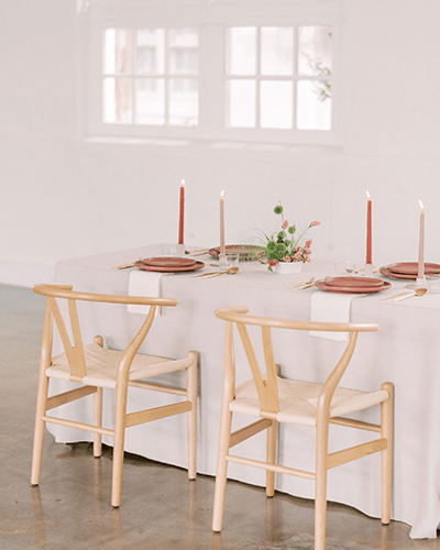 Modern wedding table with minimal aesthetic